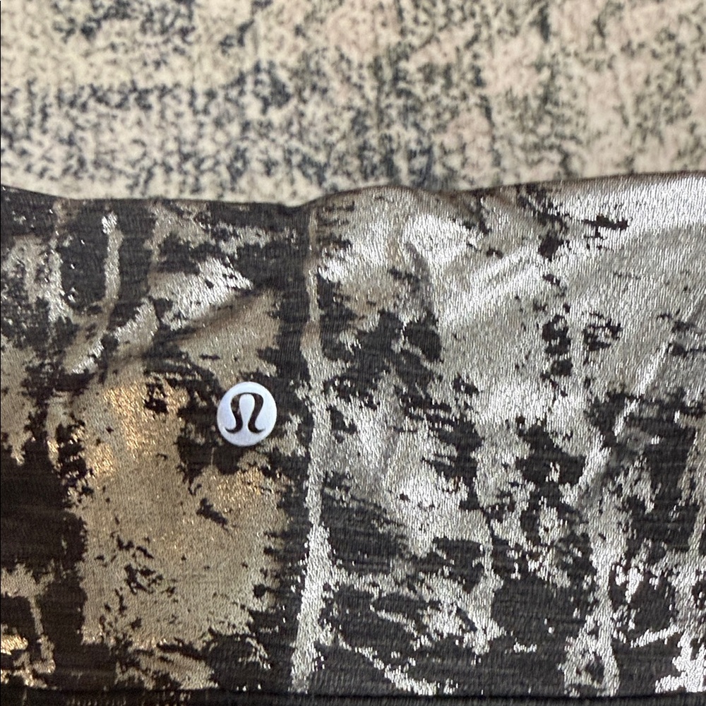 Lululemon Patterned Black & Gray Athletic Leggings - Picture 3 of 4